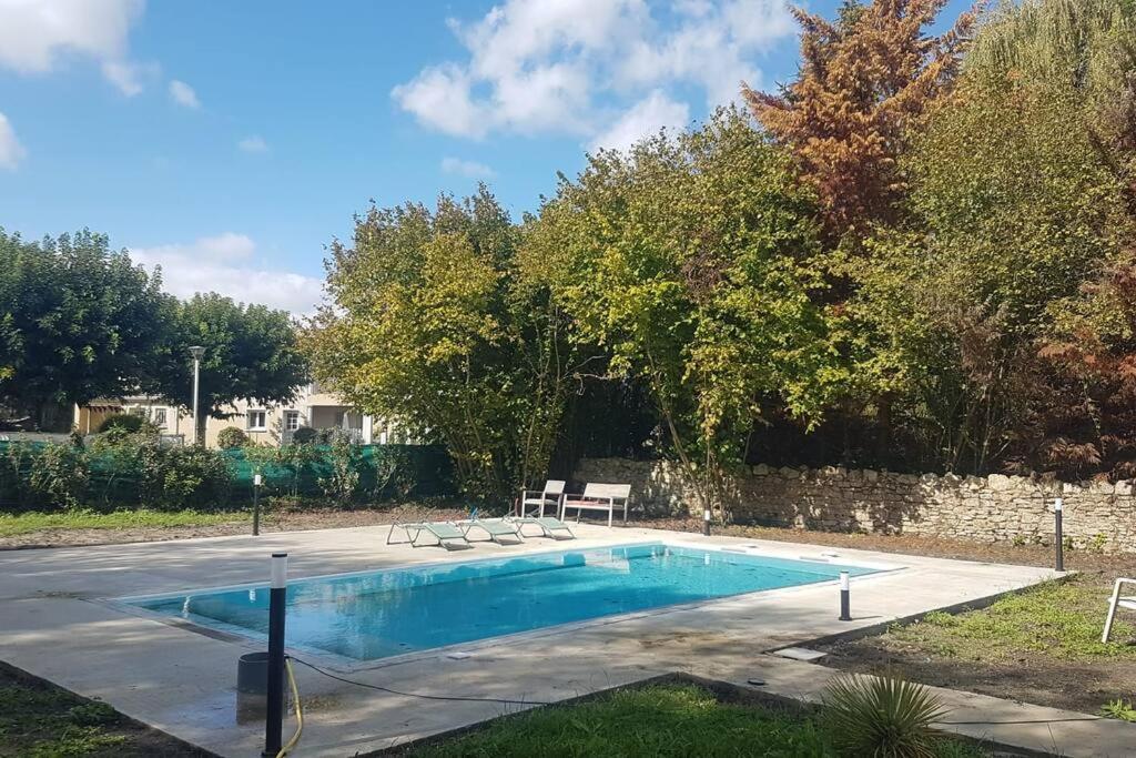 Demeure En Pierre Avec Piscine Privee Villa