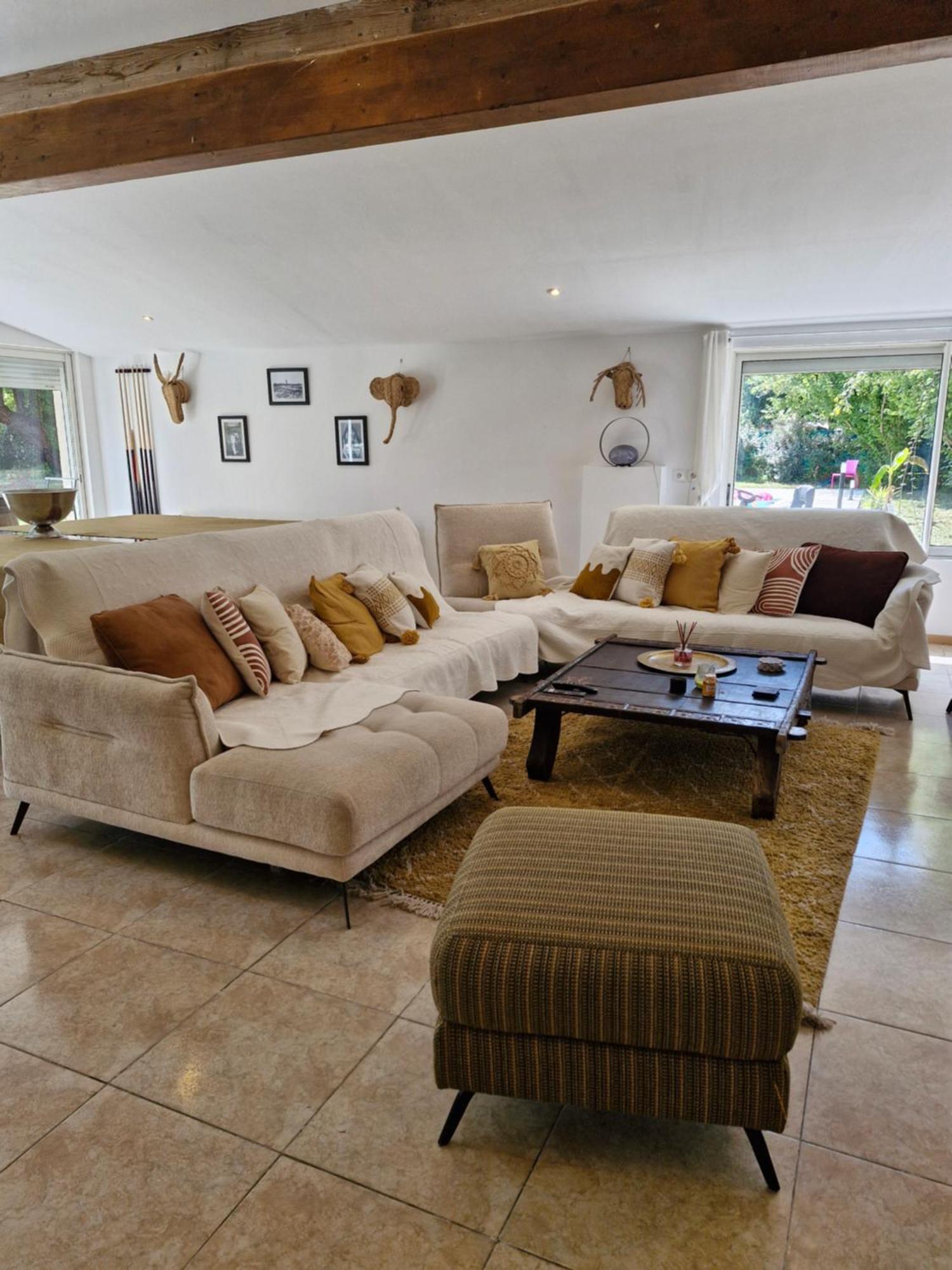 Demeure En Pierre Avec Piscine Privee Villa